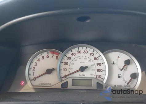 2005 Toyota Corolla S z USA, uszkodzony, nr VIN 1NXBR32E95Z395638